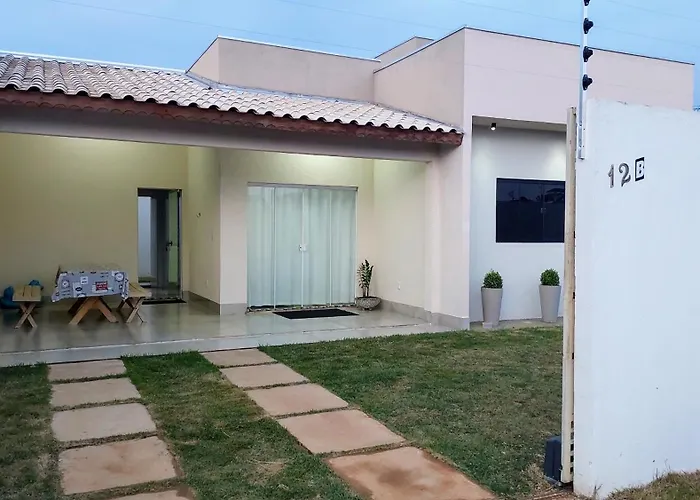 Bela Casa Nova Na Chapada Dos Guimaraes